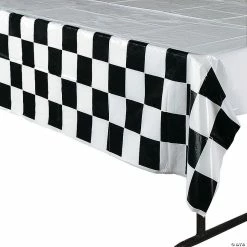 Budget ⌛ Black & White Checkered Plastic Tablecloth 👍