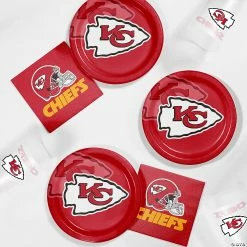 Best Pirce 🛒 NFL Kansas City Chiefs Tailgating Kit for 8 guests 😍